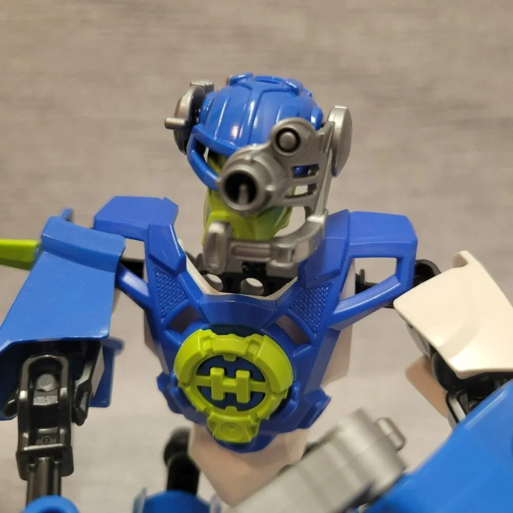 Lego Hero Factory Surge 2.0 (2141)